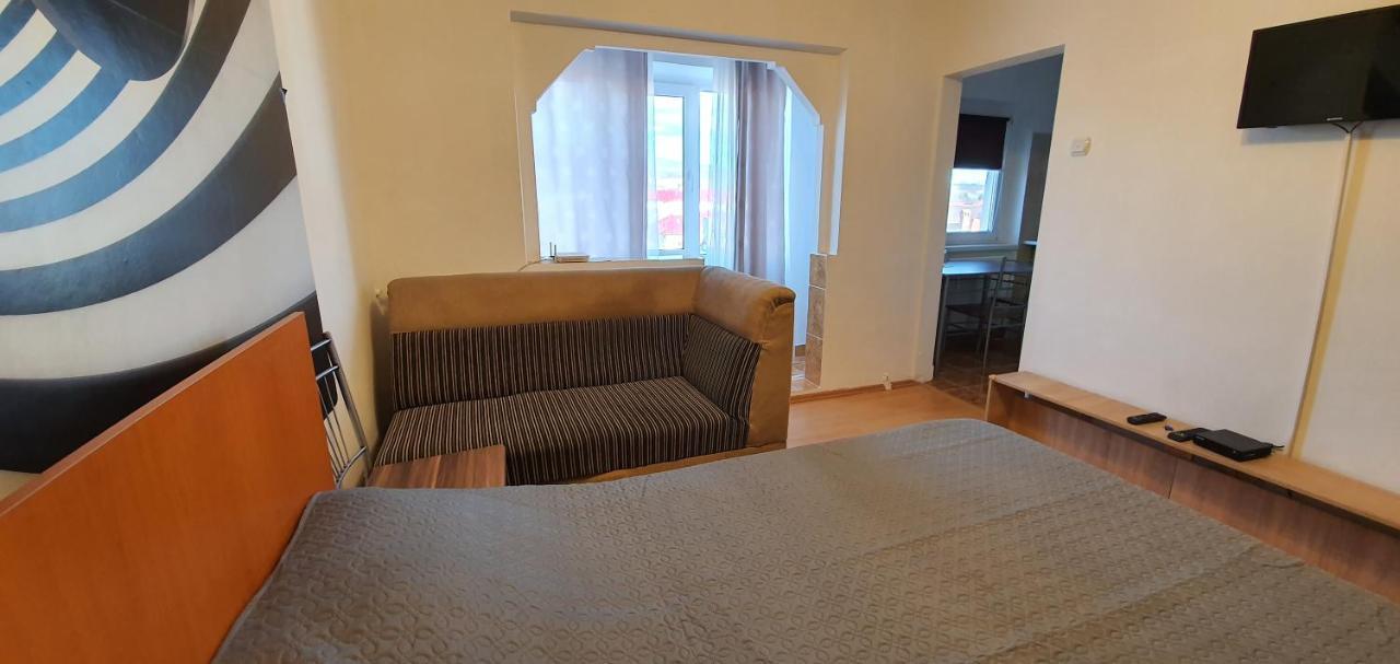Apartamento Garsoniera Horezu Exterior foto